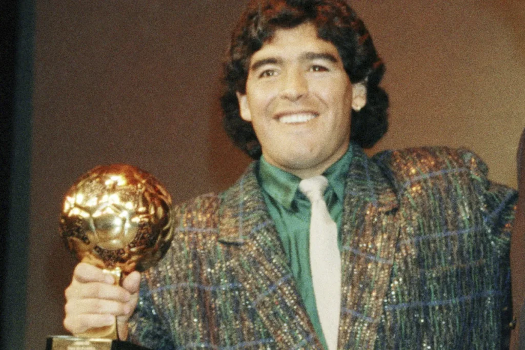 ¡Reaparece Balón de Oro de Diego Maradona! ¿Dónde estuvo todo este tiempo?