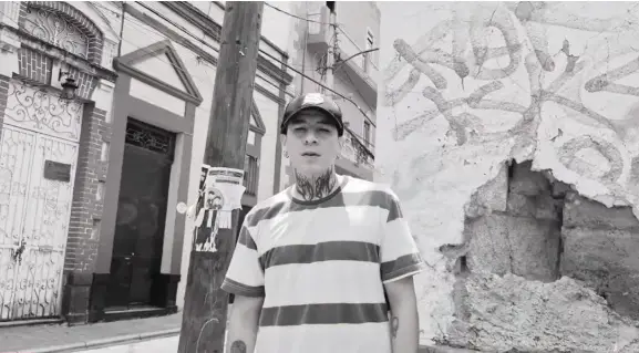 Capturan a rapero mexicano por apuñalamiento durante asalto Rapero cae. Foto: X