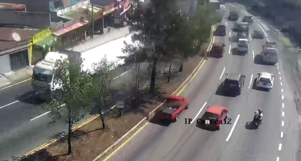 VIDEO. Tráfico complicado en la Interamericana este sábado
