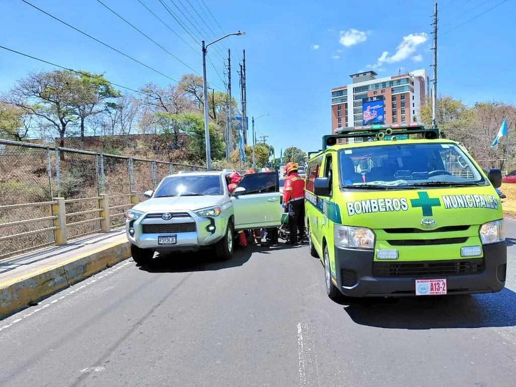 Ataque armado en puente El Naranjo deja conductor herido