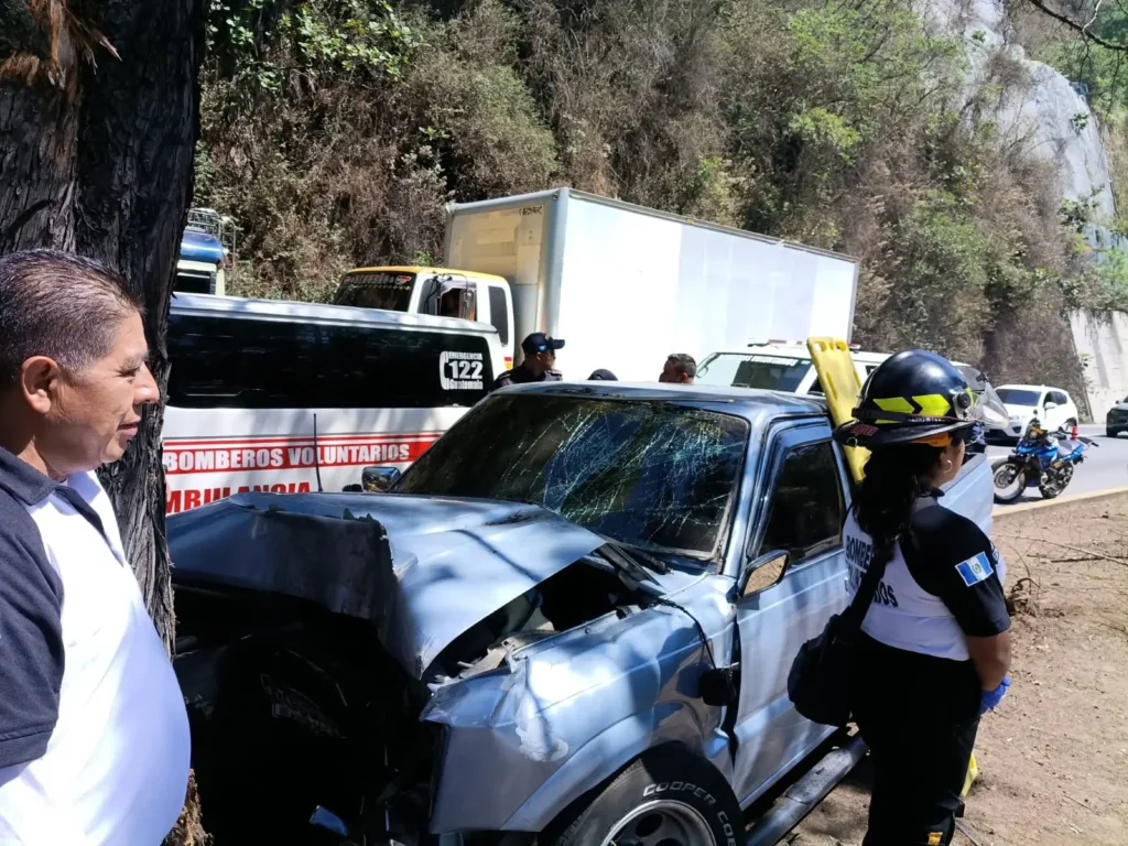 Conductor muere tras paro cardíaco y chocar en la Interamericana