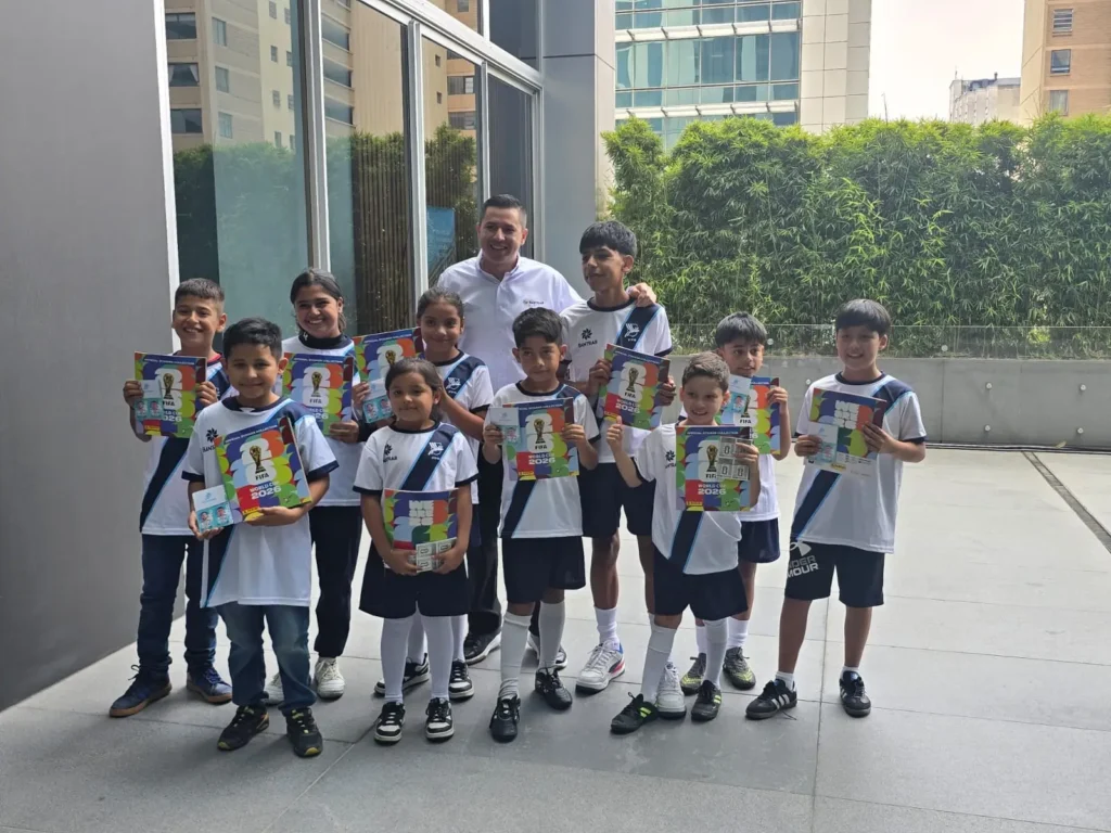 El álbum oficial de la Copa Mundial FIFA 2026 llega a Guatemala PANINI y Colecciona Guatemala lanzan el álbum oficial de la Copa Mundial de la FIFA 2026. Foto: Guateplay