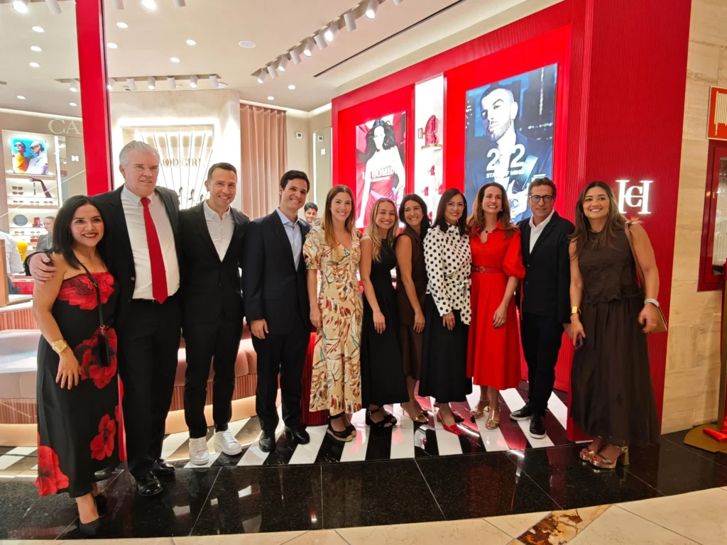 Visita la boutique de Carolina Herrera Beauty en Oakland Place Llega la exclusiva boutique de Carolina Herrera Beauty a Oakland Place. Foto: Guateplay