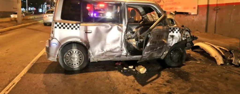 Menor de 7 años entre los heridos en accidente de taxi en zona 7