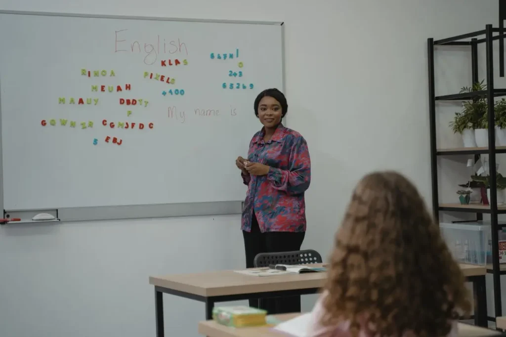 Municipalidad de Guatemala lanza convocatoria de becas para estudiar inglés en el IGA este 2026