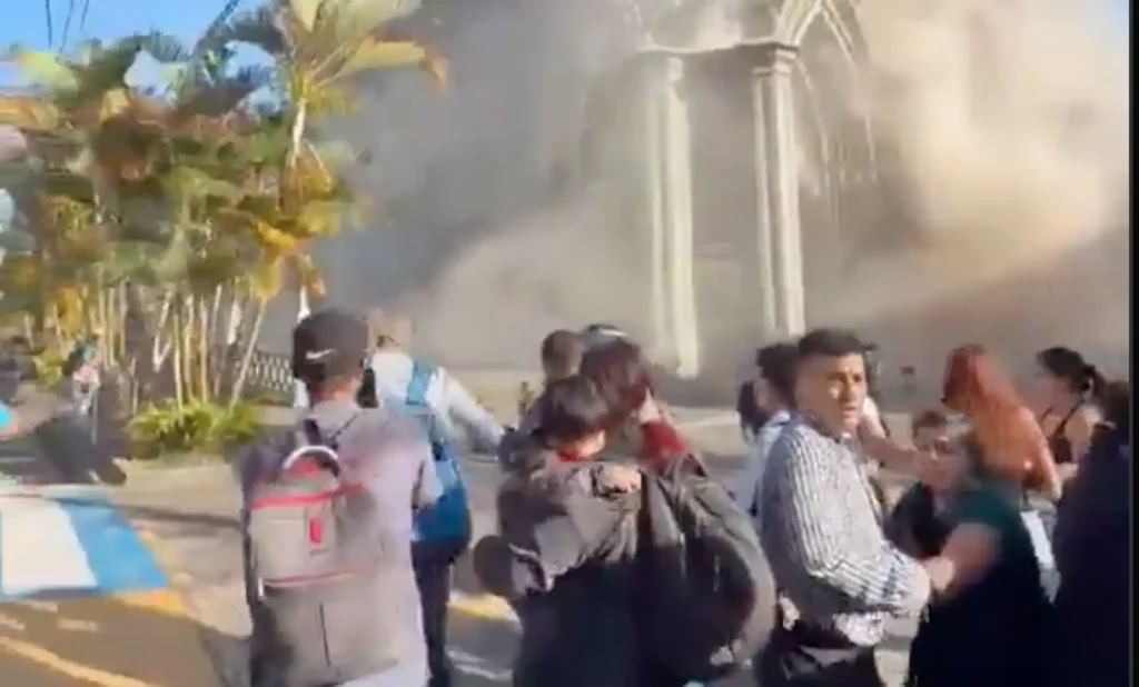 VIDEOS. Terremoto de magnitud 7.4 sacude Colombia y deja serios daños