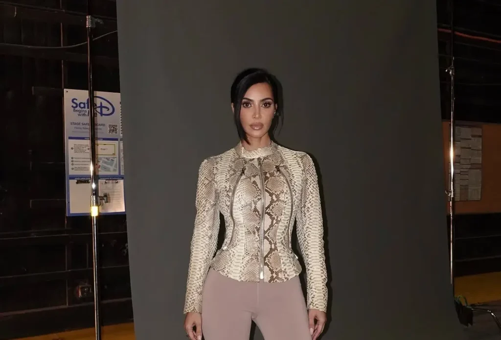 Capturan a sospechoso por millonario robo en la casa de Kim Kardashian Kim Kardashian