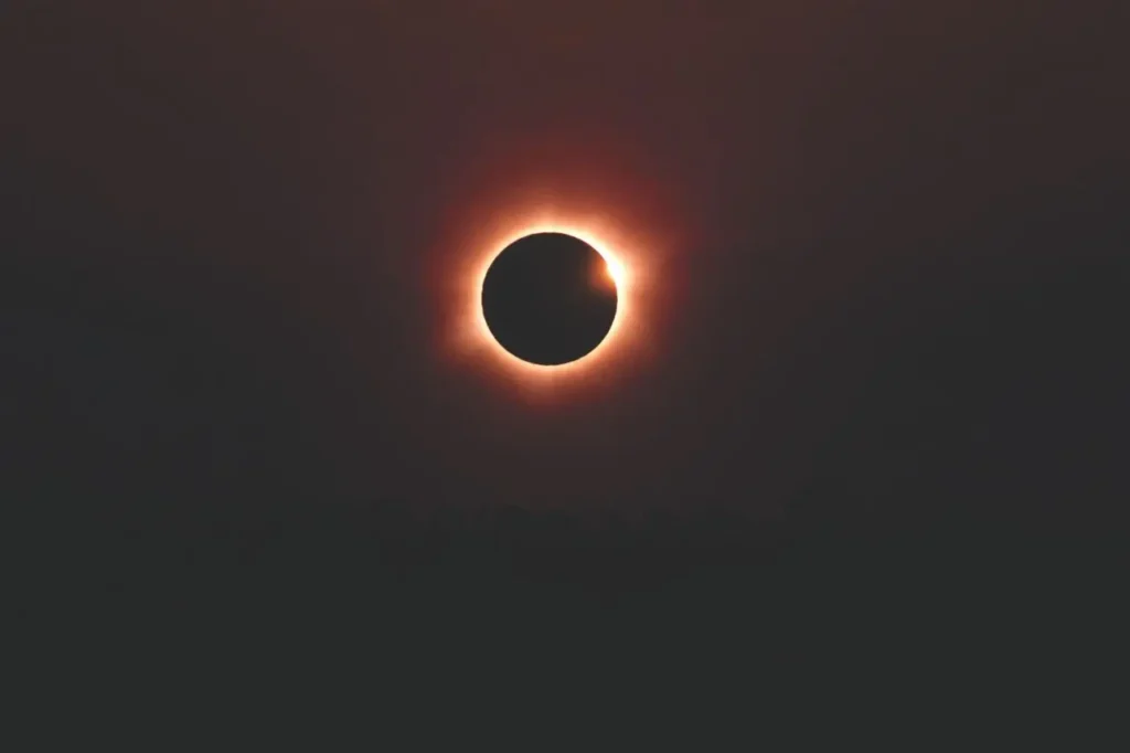 La verdad sobre el eclipse solar de hoy: ¿Se podrá observar en Guatemala?