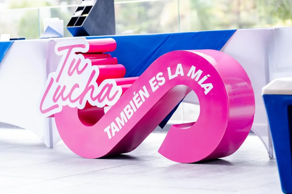 ¡Tapas rosadas con causa! La campaña que busca salvar vidas en Guatemala a través del autoexamen