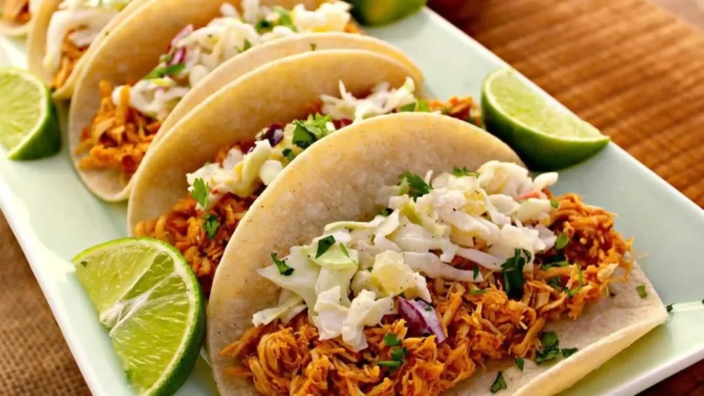 Prepara unos deliciosos y rápidos tacos de pollo estilo chapín para esos días sin inspiración