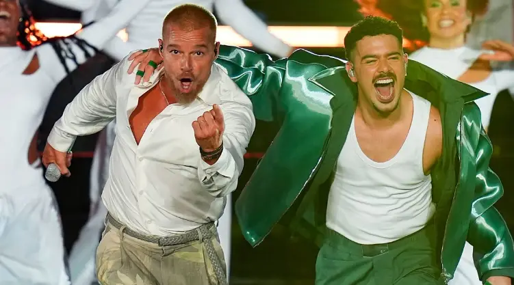 Ricky Martin y Pedro Sampaio encienden el NFL Brasil con el estreno de “Pikito, Pikito” Ricky Martin y Pedro Sampaio encienden el NFL Brasil con el estreno de “Pikito, Pikito”. Foto: RRSS