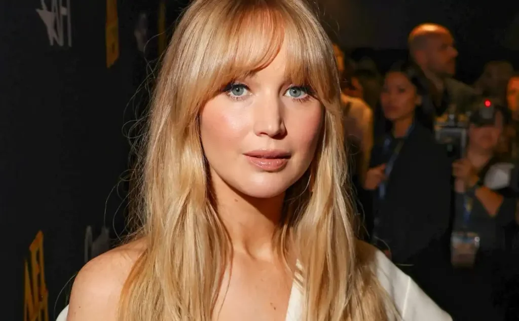 Jennifer Lawrence revela que tiene una cuenta secreta de TikTok donde discute con desconocidos