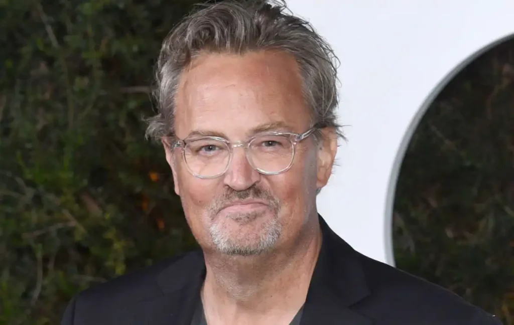 Netflix estrena documental sobre Matthew Perry: una mirada íntima al hombre detrás de Chandler Bing